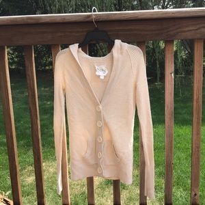Classic tan/cream button grandpa style cardigan
